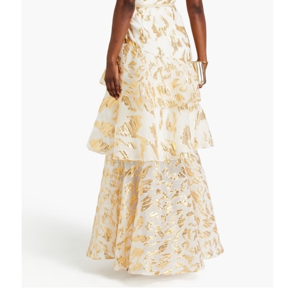 MARCHESA NOTTE
One-shoulder tiered brocade gown - Picture 5 of 6